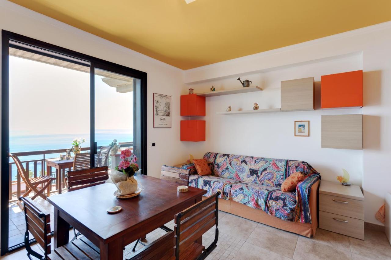 Taormina Panoramic Seaview Apartment Eksteriør bilde